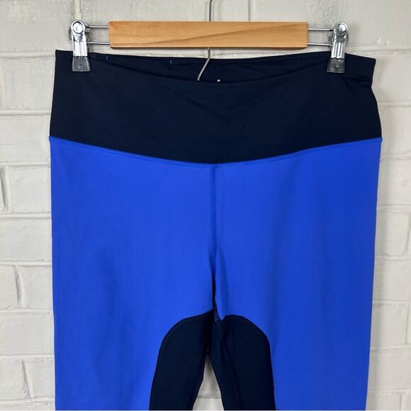 VSX Victoria’s Secret Capri Knockout Cropped Athletic Leggings Size M - Picture 2 of 8